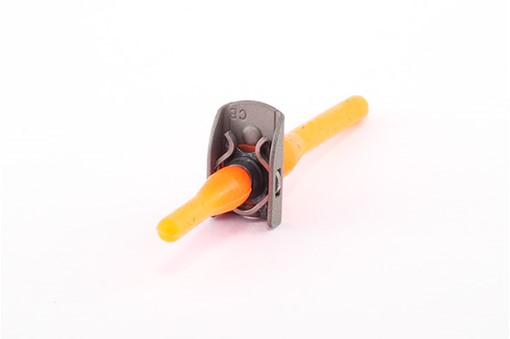 CB8011 - One-Lug Clip-Retained Nutplate